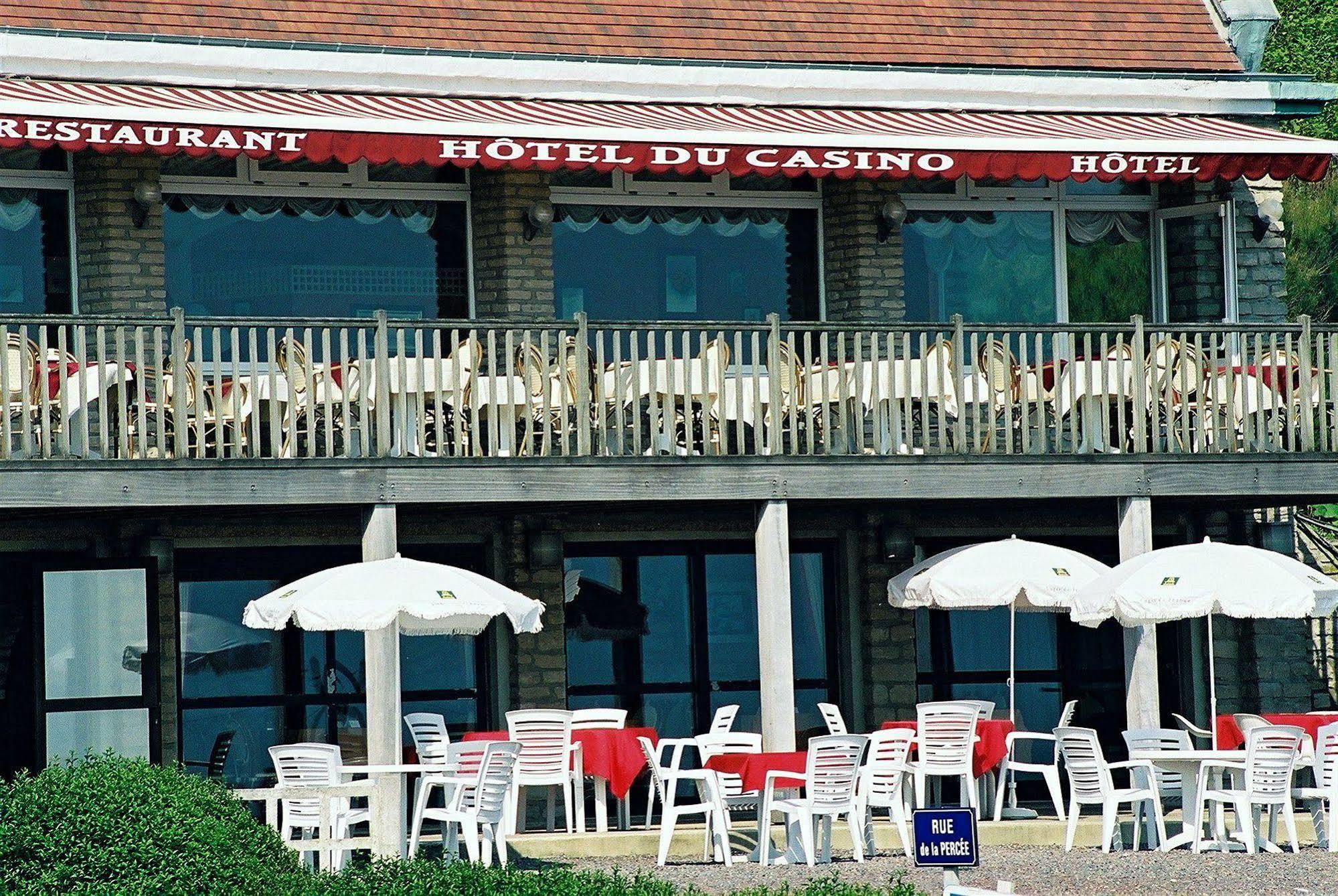 Logis Hotel Du Casino Vierville-sur-Mer Exterior photo